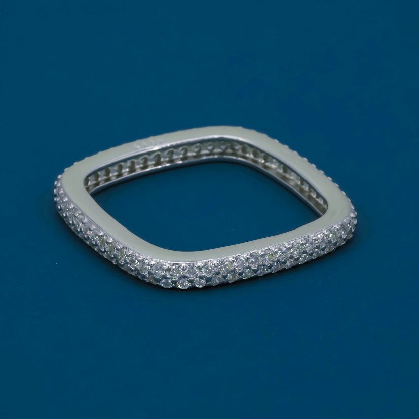 Sleek Pavé 925 Silver Ring