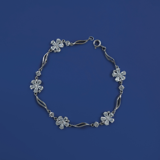 Bloom Shine Bracelet – Floral Zircon Elegance in 925 Silver